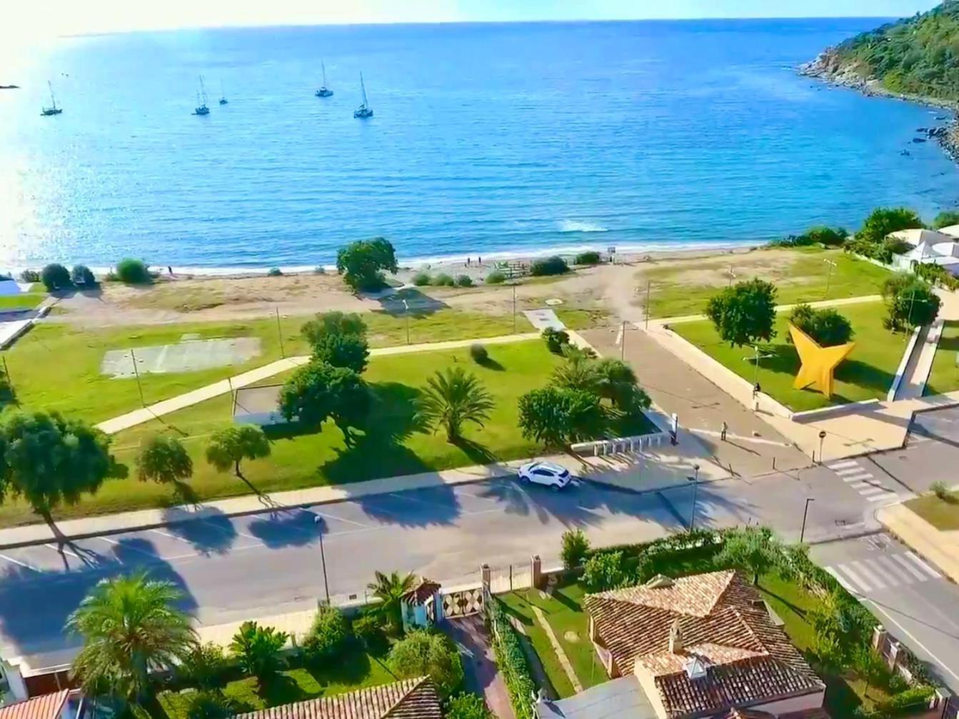 Villa Stella Fronte Mare Porto Frailis Àrbatax Exterior photo